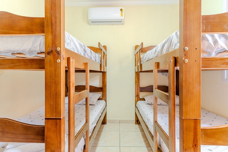 Apartamento Praia das Toninhas com ar-condicionado