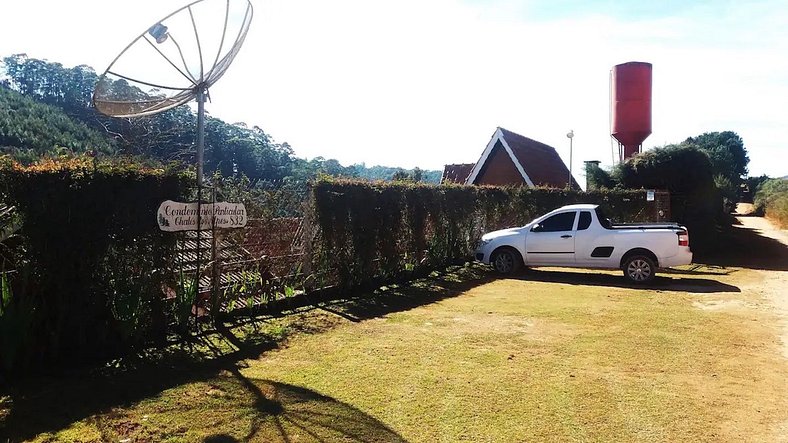 Chalezinho de montanha no centrinho de Monte Verde